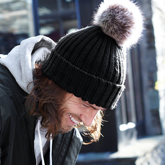 Bonnet à pompon Fourrure
